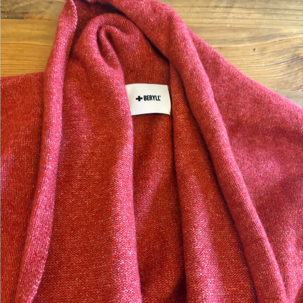 Beryll Cashmere Red Cocoon Cardigan - Picture 2 of 4